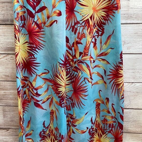 ‎TERRA LUNA HOODED COVERUP IN TROPICAL PRINT - Picture 3 of 6